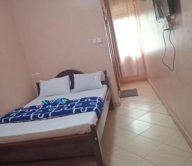 Mbale Cama Y Desayuno | R ace hotel mbale