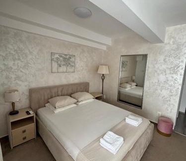 Tunari Apartamento | R&C Studio