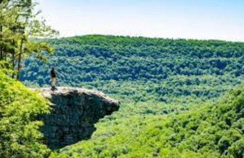 Redgranite Casa | R & R Getaway - Close to area lakes and ski hill