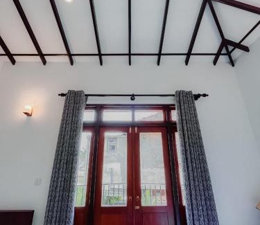 Negombo Casa | R & R Home Stay