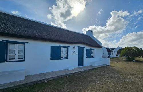 Struisbaai Casa | R&R on Chlamys Langezandt Fisherman's Village