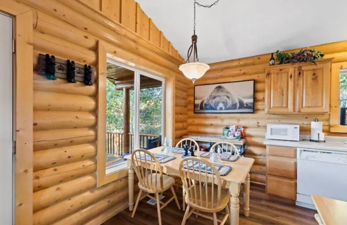 Long Valley Junction Cabina | "R & R" propiedad y operado por una familia cariñosa que mira para compartir nuestra casa con usted