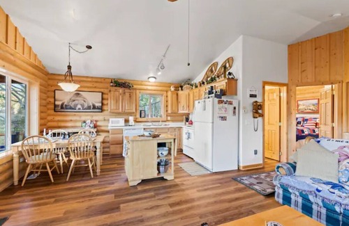 Long Valley Junction Cabina | "R & R" propiedad y operado por una familia cariñosa que mira para compartir nuestra casa con usted