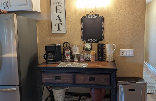 Fort Mohave Casa | R&R Retreat is the perfect desert stay! Central location with lots of room!