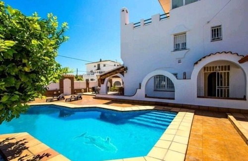 Cunit Villa | R116 Villa con piscina en Cunit