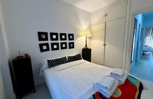 Huerta de la Salud Apartamento | R4 Apartment next to Plaza de España and Metro