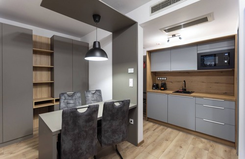 Pecs Apartamento | R73 Residences