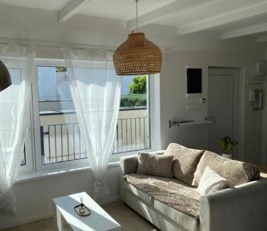 Terezvaros Apartamento | R77 Apartment Downtown - PENTHOUSE
