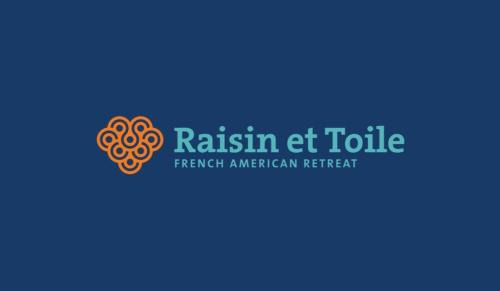 La Rochebeaucourt-et-Argentine Complejo | Raisin et Toile - French American Retreat