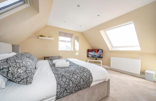 Batley Casa | *RA7C* For your most relaxed & Cosy stay + Free Parking + Free Fast WiFi *