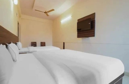 Bullawala Casa | Rabbit Hut Guest House By GRB
