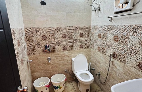 Bullawala Casa | Rabbit Hut Guest House By GRB