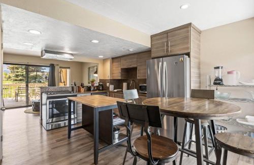 Park Meadows Casa | Racquet Club 18