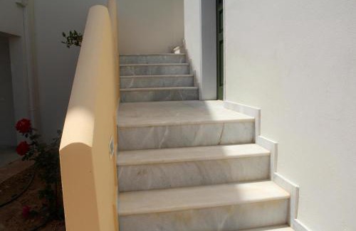 Sfakaki Apartamento | Radama C2