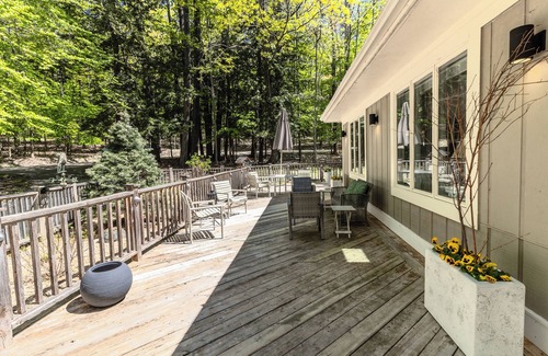 Birchwood Farms Casa | Radcliff Retreat: 4 BR, 2.5 BA House in Harbor Springs, Sleeps 8