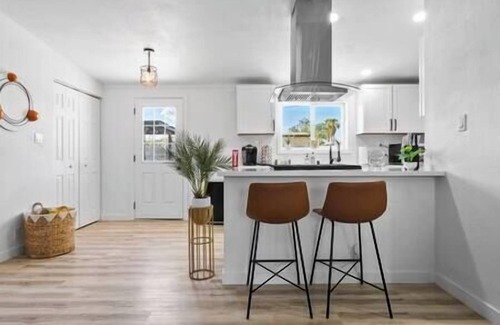 Sunrise Manor Casa | Radiant Pool Retreat: 4BR NLV Getaway