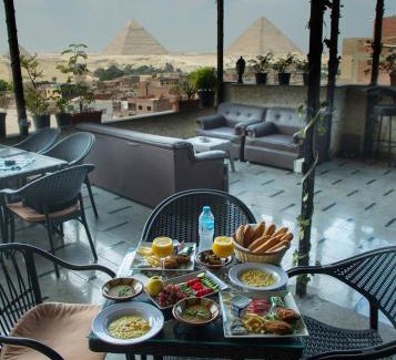 Kafrat al Jabal Cama Y Desayuno | Radiant pyramids Inn