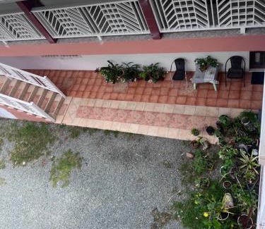 Crown Point Apartamento | Radiant Rock Guest House