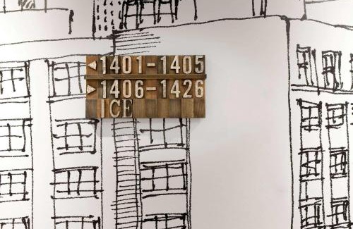 Lakeshore East Hotel | Radisson Blu Aqua Hotel, Chicago