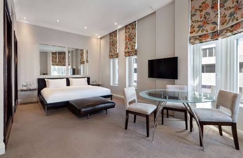Fitzrovia Hotel | Radisson Blu Hotel, London Euston Square