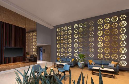 Bambalapitiya Hotel | Radisson Hotel Colombo