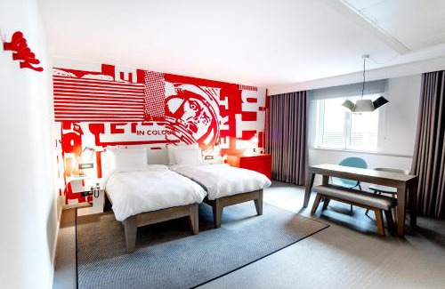 Upper Town Hotel | Radisson RED Brussels