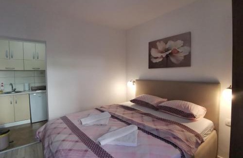 Bijeli do Apartamento | Radović Apartments