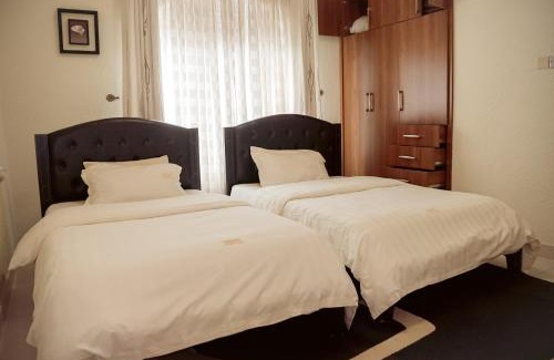 Munyonyo Apartamento | Raelene Courts Luxury Apartments