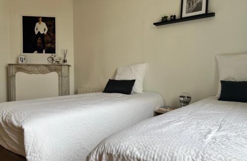 Bapaume Apartamento | Raffiné - Literie haut de gamme - Parking Gratuit - Central - WIFI rapide