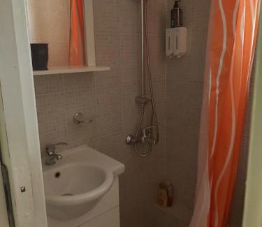 Rafina-Pikermi Apartamento | Rafina suits