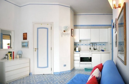 San Pietro Apartamento | Raggio di Luna blue apartment- surrounded by nature, exclusive place sea view