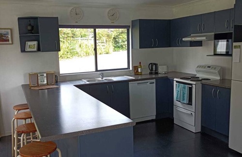 Raglan Casa | Raglan Family Holiday Stays