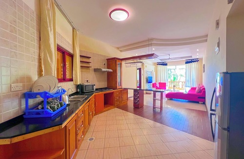 Shanzu Apartamento | Raha Whitesands Apartments