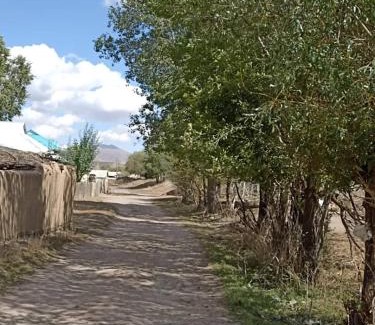 Naryn Region Cama Y Desayuno | RAHAT yurt house