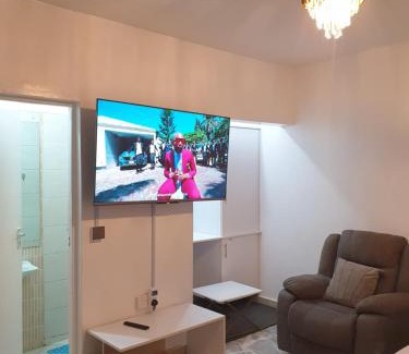 Ruaka Apartamento | Rahels Homestays