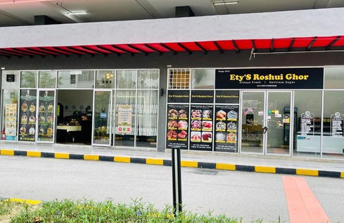 Sungai Buloh Apartamento | Raihanah Homestay The Zizz Damansara North