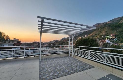 Solan Cama Y Desayuno | Raina's BnB