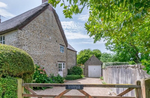 Littlebredy Casa | Rainbow Cottage in Litton Cheney