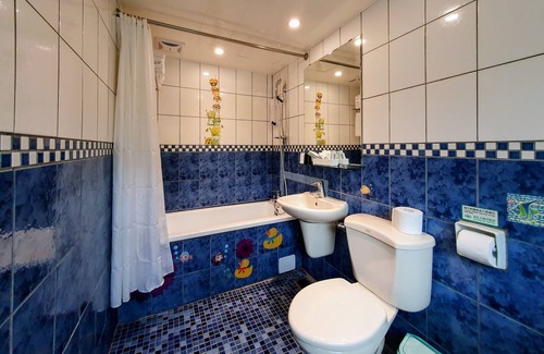 Ximending Hotel | Rainbow Hotel