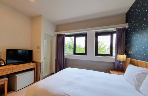 Ximending Hotel | Rainbow Hotel