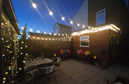 Great Yarmouth Casa | Rainbow's Reach - Great for families - Dogs welcome - Walk to beach/pier/town