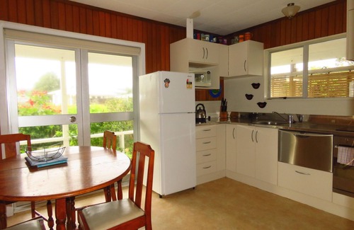 Taipa Casa | Raines Retreat - Taipa Beach Bach