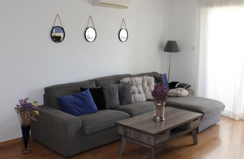 Neapolis Apartamento | Raise Limassol Urban Escape