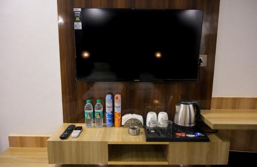 IMT Manesar Hotel | Raj Residency Hotel