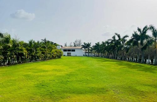 Dadra Complejo | RAJ RESORT & BANQUETS