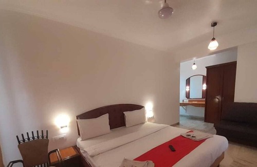 Amarnath Hotel | Raja Hotel