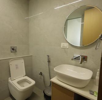 Vrindavan Hotel | Rajwada Farm Vrindavan