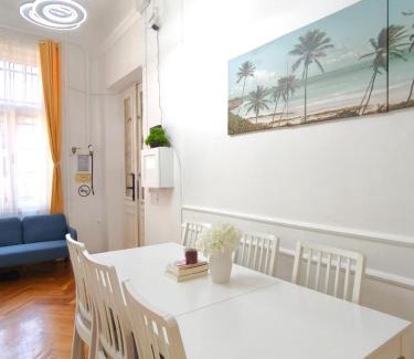 Nepszinhaz negyed Casa | Rakoczi utca 59 Apartment