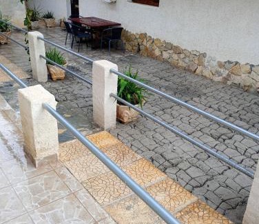 Paralia Porovitsis Casa | Rallis village apartments