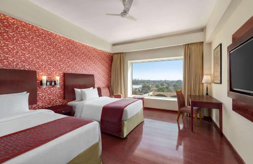 Jaipur Hotel | Ramada by Wyndham Jaipur Jaisinghpura